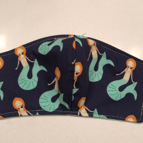 Two Double Layer Reversible Washable Face Masks - Picture 4 of 5